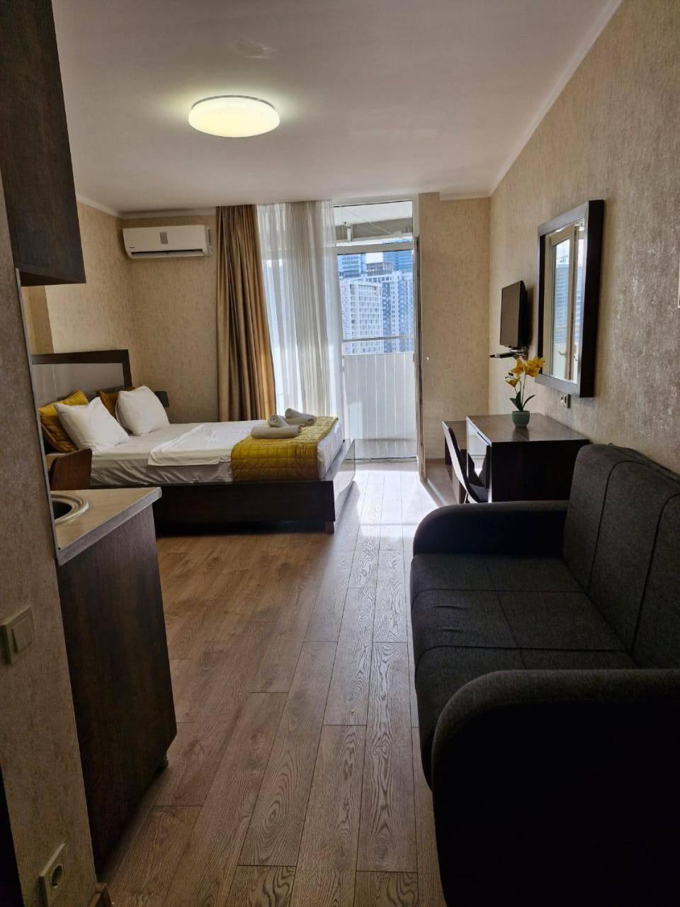 Real Apartment