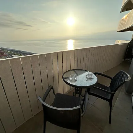 Real Batumi Apartment Exterior photo